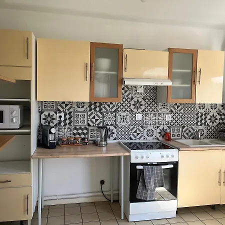 Appartement Nimes 公寓