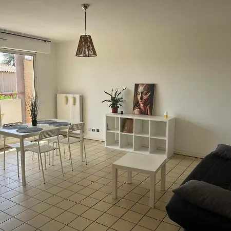 Appartement Nimes 尼姆